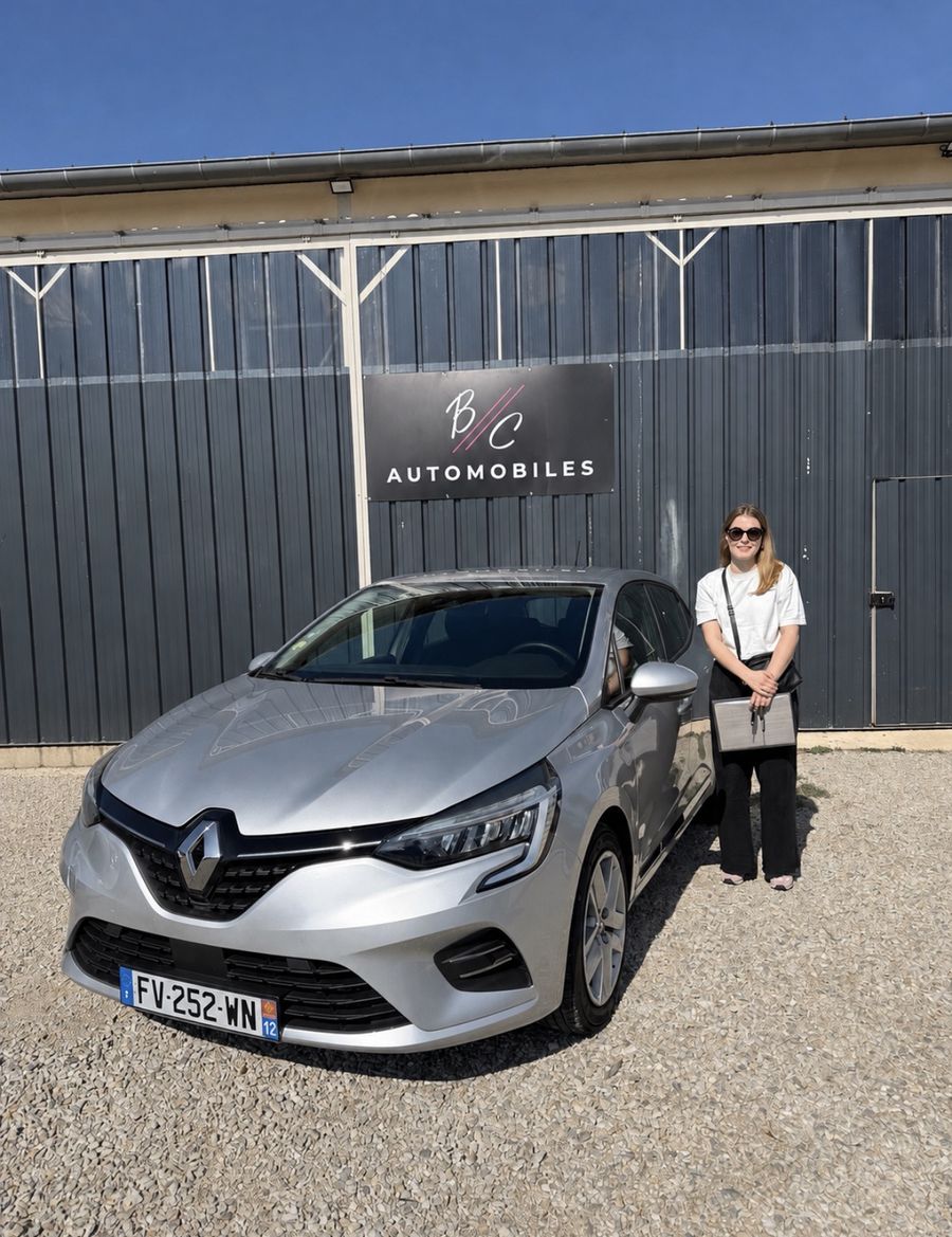 Cliente avec sa Renault Clio